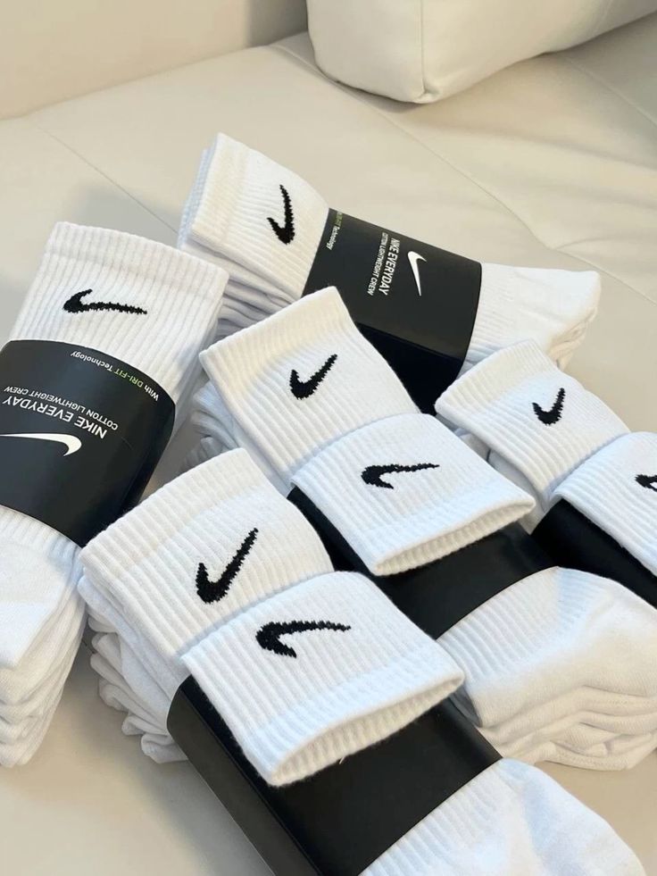 NIKE EVERYDAY PLUS CUSHIONED SOCKS "WHITE" (LONG)