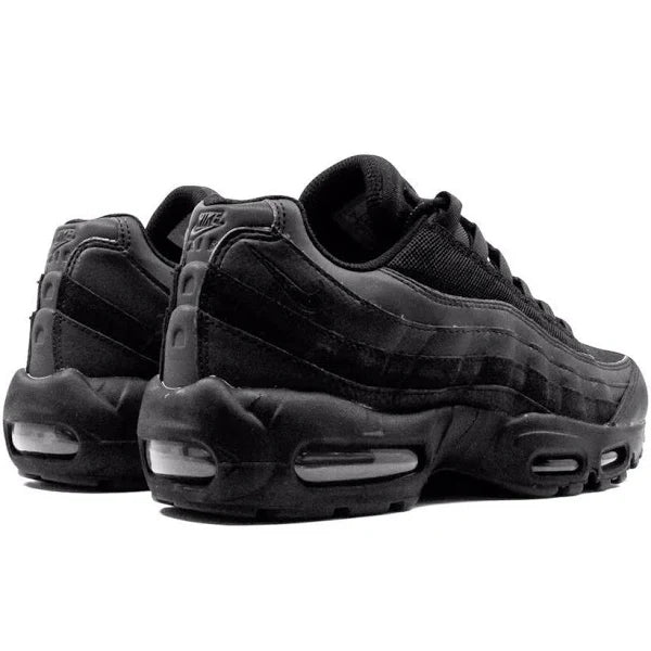 NIKE AIR MAX 95 ESSENTIAL "TRIPLE BLACK"