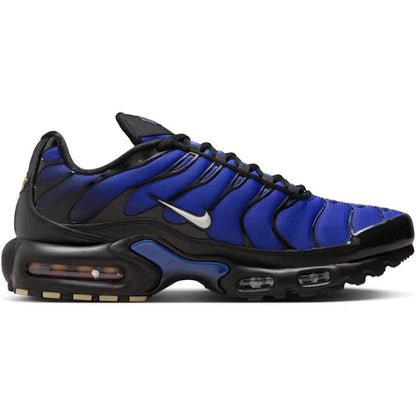 NIKE AIR MAX PLUS "BLACK PACER BLUE"