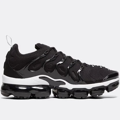 NIKE AIR VAPORMAX PLUS "BLACK/WHITE"