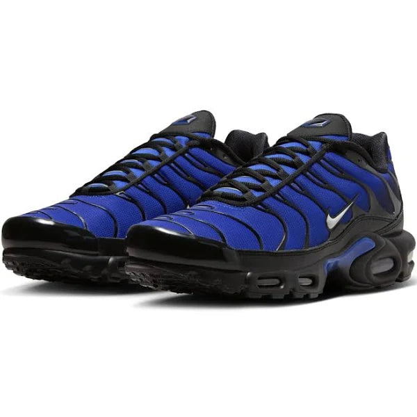 NIKE AIR MAX PLUS "BLACK PACER BLUE"