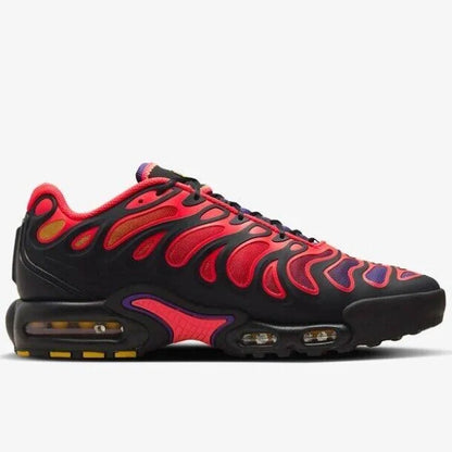 NIKE AIR MAX PLUS DRIFT 'BLACK BRIGHT CRIMSON'