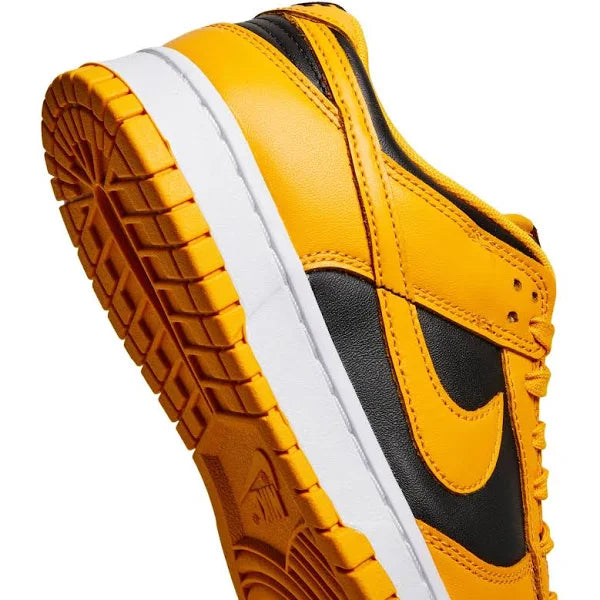 NIKE DUNK LOW "GOLDERNROD"